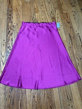 NWT Cleo sz XL pull on satiny swing skirt - gorg colour!